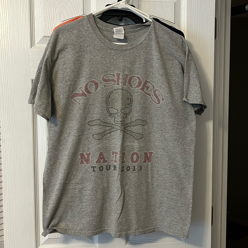 Kenney Chesney No Shoes Nation 2013 tour Raymond James Stadium size L